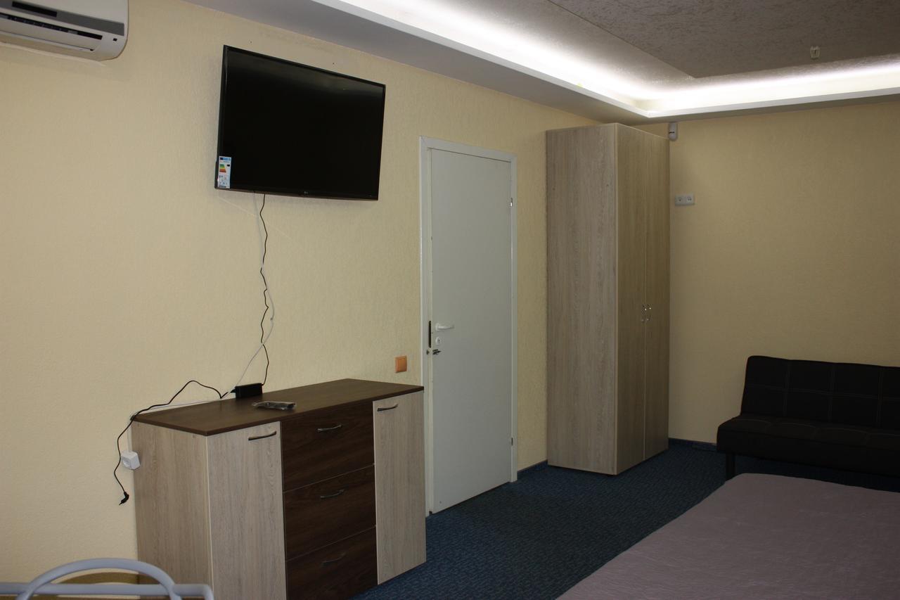 Solnechny hotel Dněpropetrovsk Exteriér fotografie
